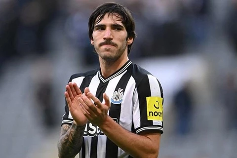 تونالي: لدينا 9 نهائيات من أجل العودة إلى دوري أبطال أوروبا